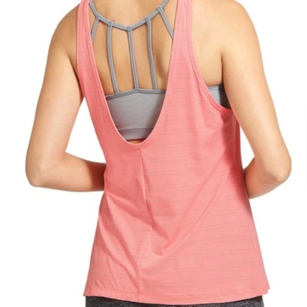 Athleta Max Out Tank in Coral